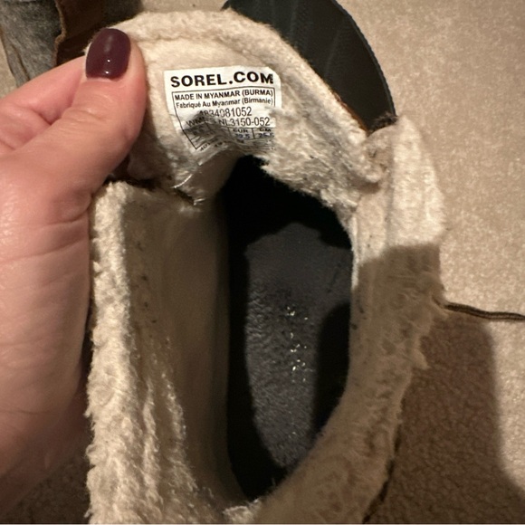 Women's Gray and Brown Boots - Picture 4 of 9